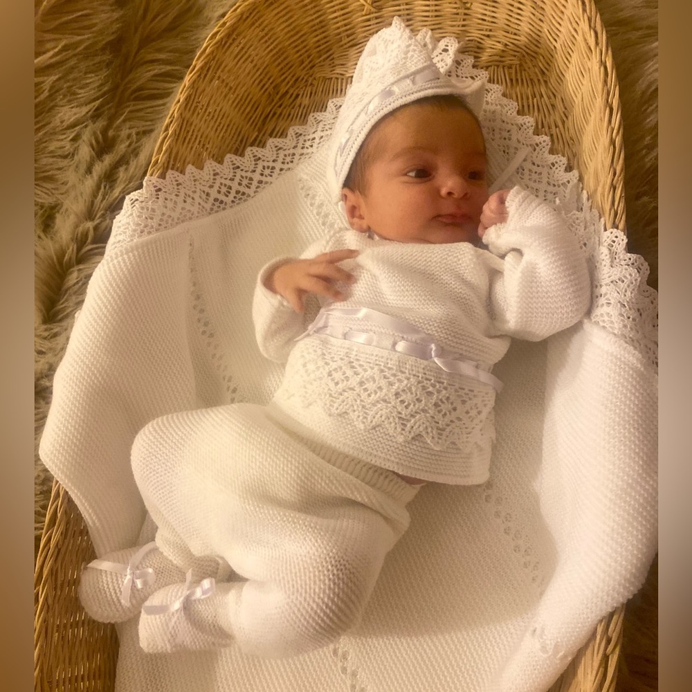 Meet your Posher, Cara